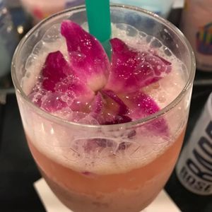 Meet your Posher, Lupe